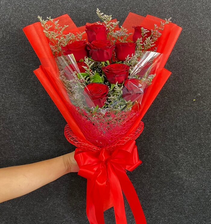 Expression of love bouquet - (10 Red Roses) - Flower shop Pattaya