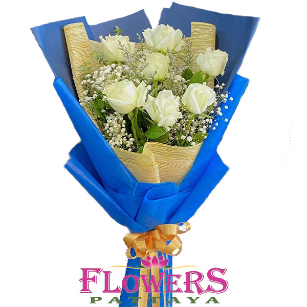 7 White Roses bouquet