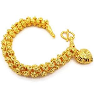 Gold jewelry is one of the best gifts for thai woman