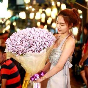 Thai Money Roses - Good present idea for thai woman