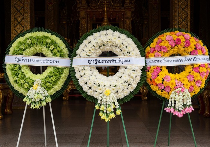 Funeral wreaths in Pattaya  - funeral flowers delivery  in Pattaya.jpg