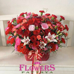 The Loudest Love flower basket from Flowers-Pattaya